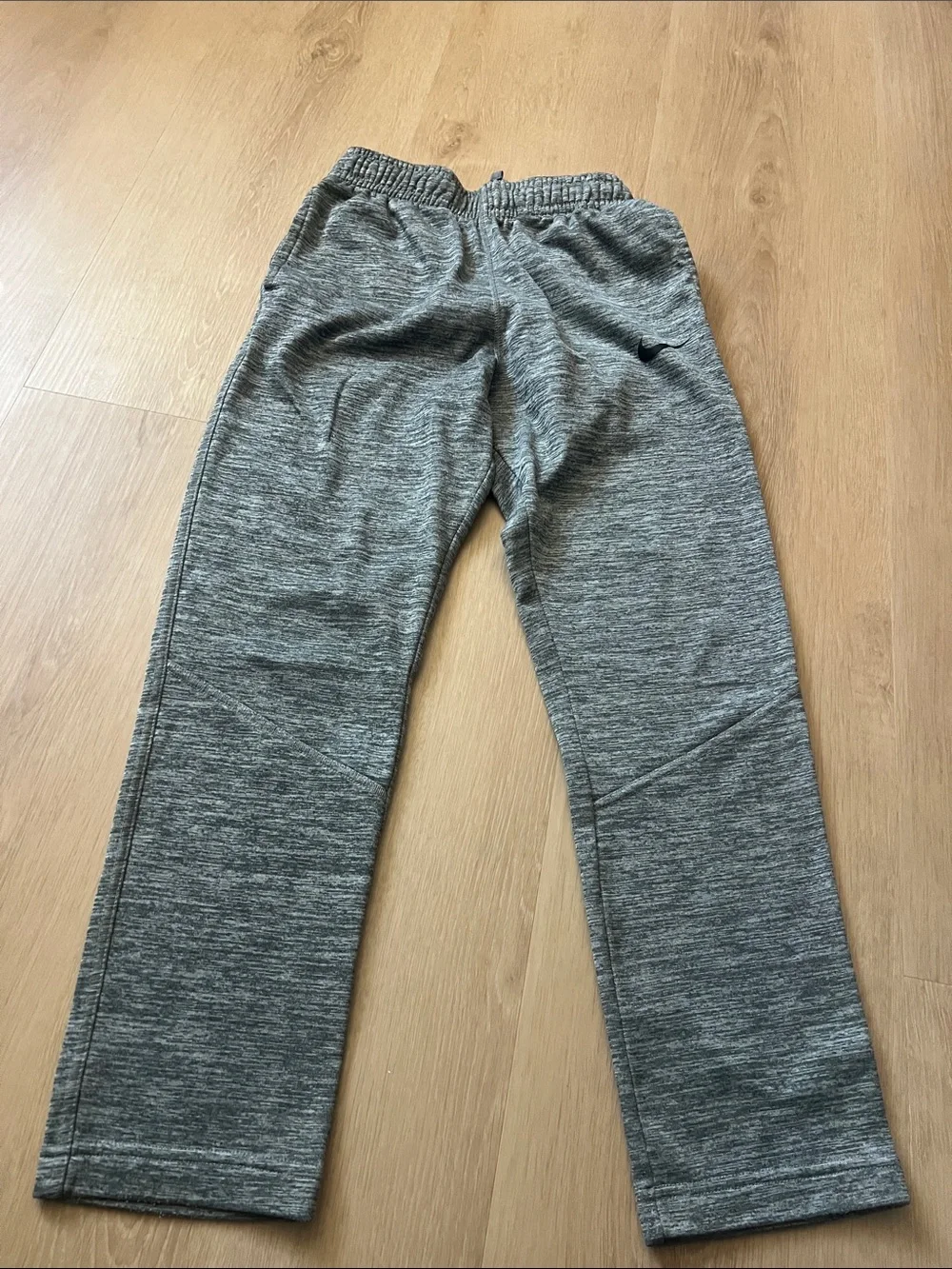 Nike Gray Therma-FIT Fleece-Lined Sweatpants